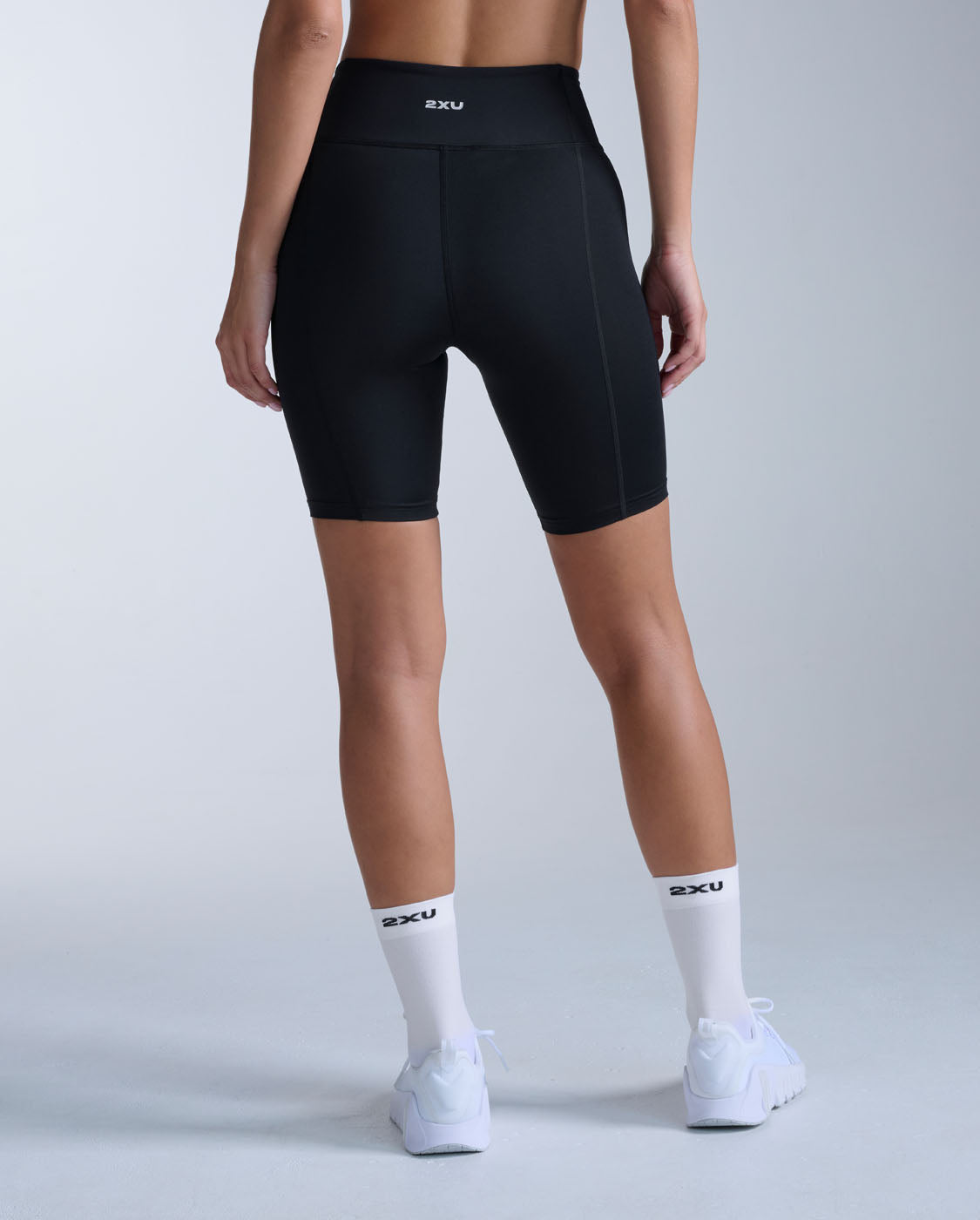 Core Hi-Rise Compression 7 Inch Shorts, Black/Silver