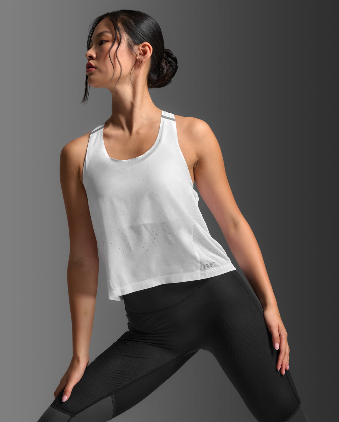 Light Speed React Crop Singlet, White/Silver Reflective